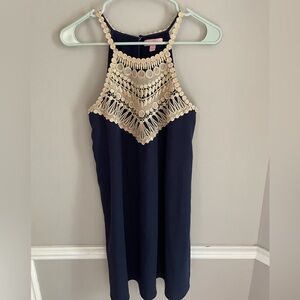 Lilly Pulitzer Pearl Soft Shift Dress O
True Navy Gold Lace Halter Crepe